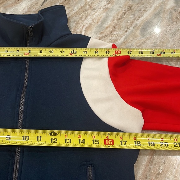 90's Zip-Up - Picture 7 of 8